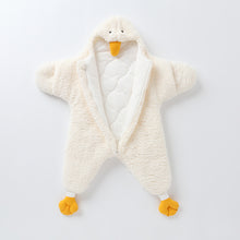 Afbeelding in Gallery-weergave laden, Little Yellow Duck Baby Wrapped with Lamb Fleece Thickened Newborn Baby Wrapped with Anti Startle Sleeping Bag for Newborn
